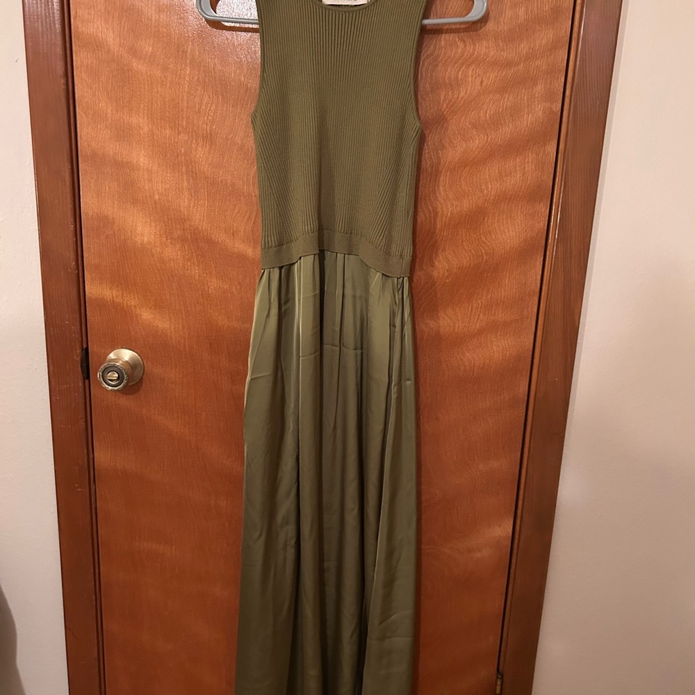 Taylor Green Pleated Tiered Halter Sundress